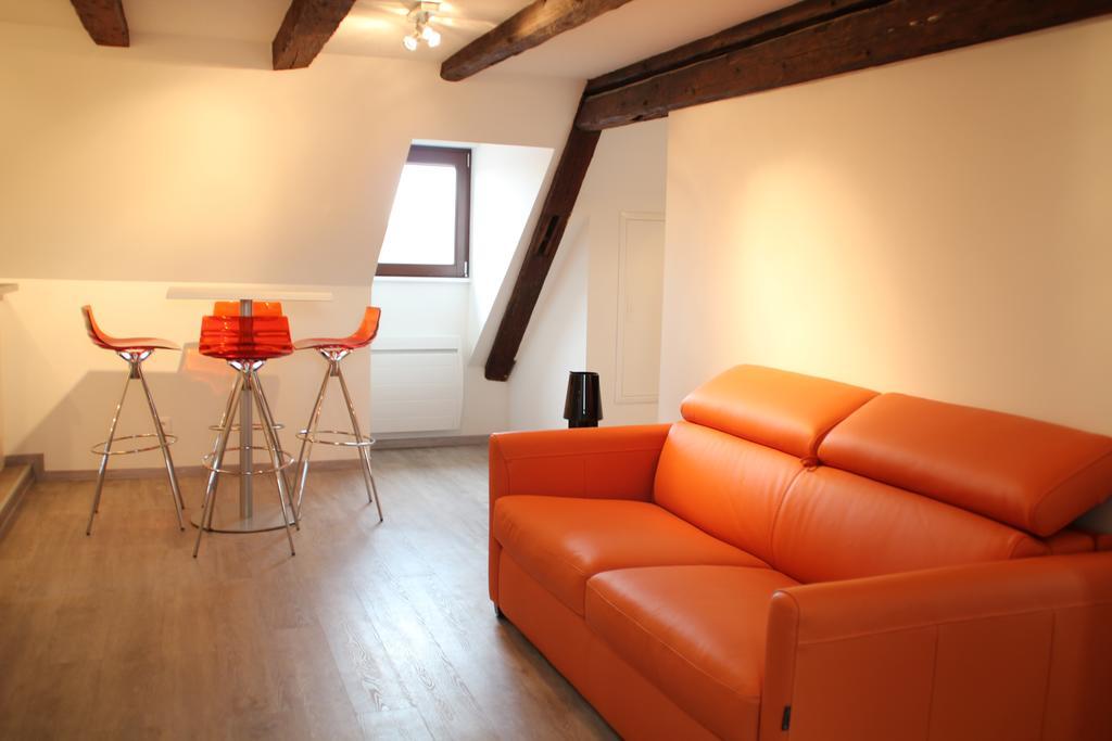A L'Ill - Apparts & Studios Strasbourg Hyper Centre Номер фото